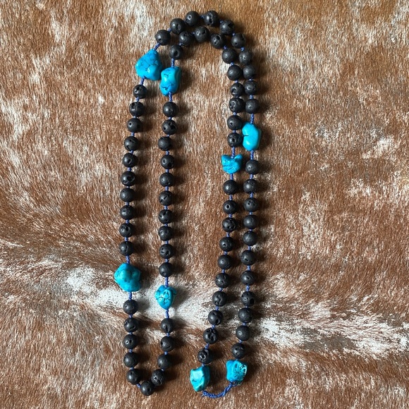 Lava and Turquoise beaded Necklace - Picture 4 of 8
